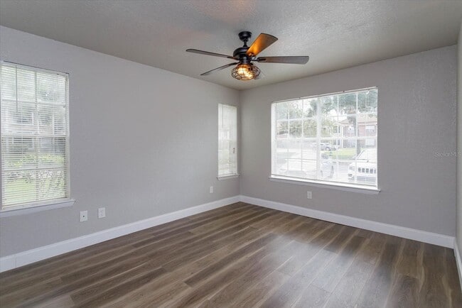 Building Photo - 2-Bedroom, 2-Bath Apartment – Prime Orlando Location!