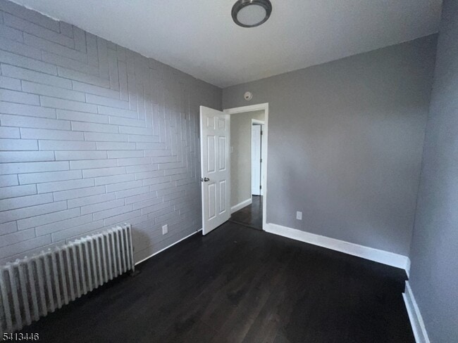 Building Photo - 218 S 11th St