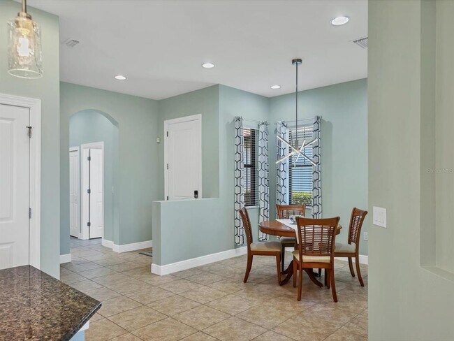 Building Photo - 10424 Crooked Crk Dr