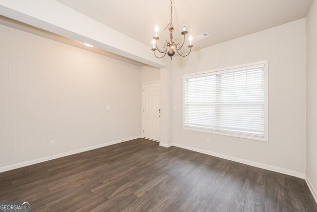 Building Photo - 1337 Avington Glen Way