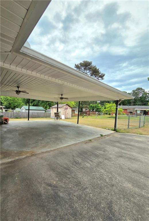 Building Photo - 421 Springside Dr