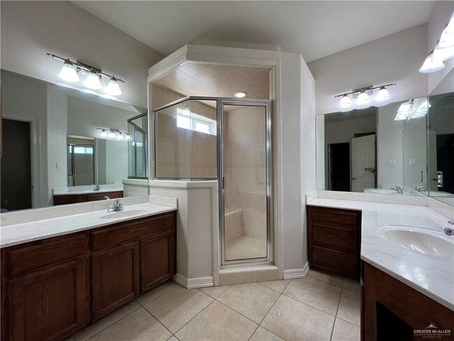 Building Photo - 36 N 46th St