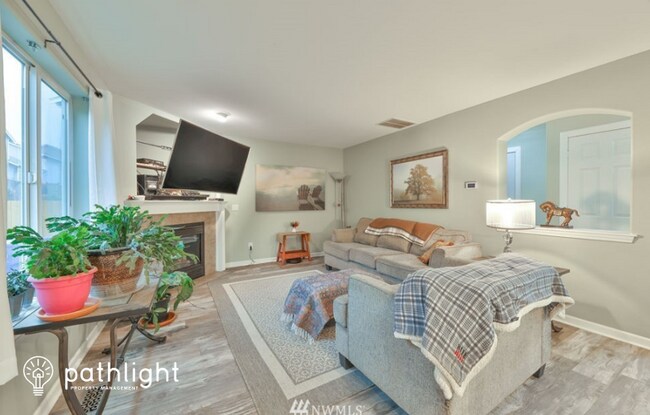 Building Photo - 18223 72nd Ave E