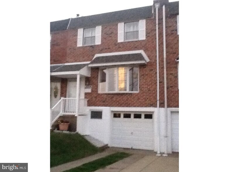 Primary Photo - 3008 Secane Dr
