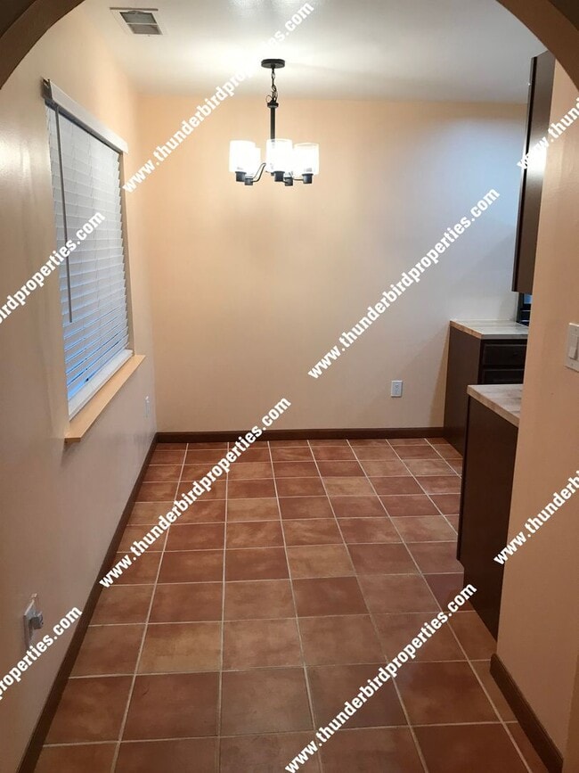 Building Photo - 1315 San Mateo