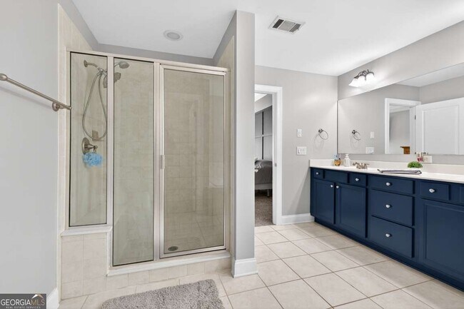 Building Photo - 7819 Brass Lantern Dr