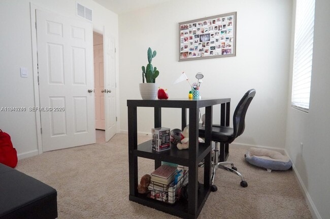 Building Photo - 10770 SW Vasari Way