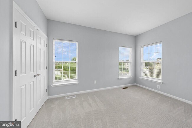 Building Photo - 14602 Shelford Way