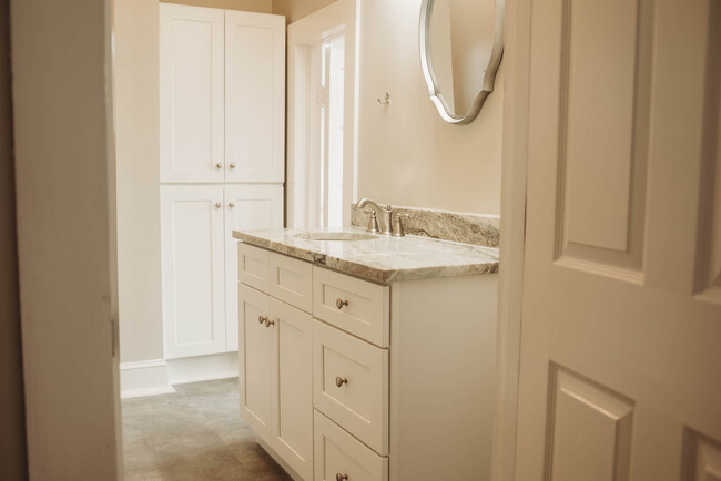 Natural Stone countertop in Bathroom - 529 E Washington St