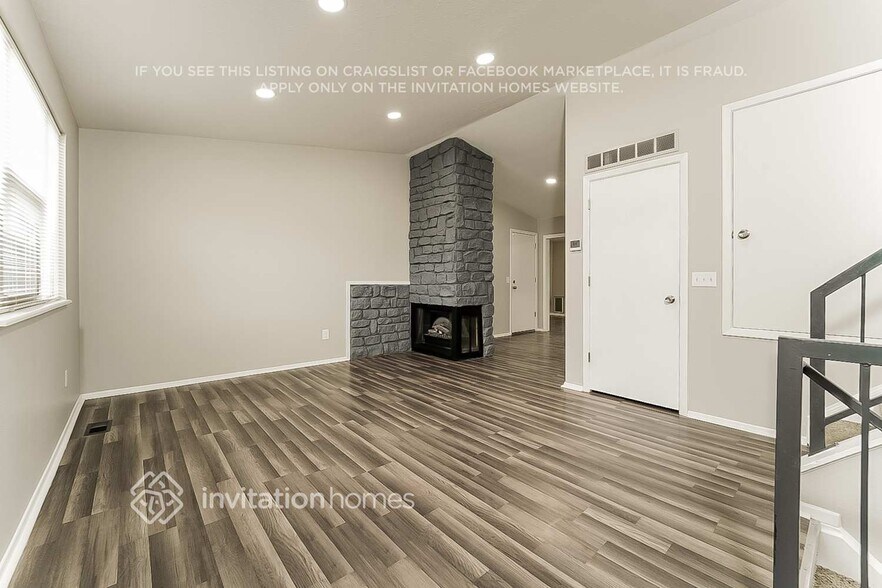 Building Photo - 17832 E Purdue Pl