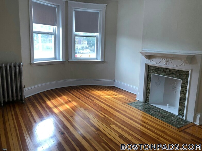 Building Photo - 1375 Commonwealth Ave