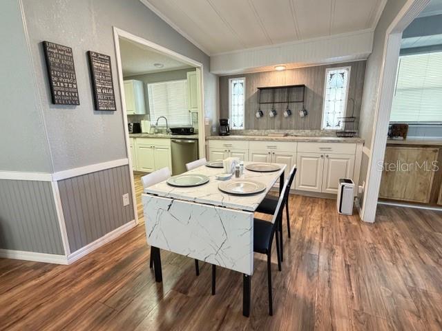 Building Photo - 602 Jason Dr