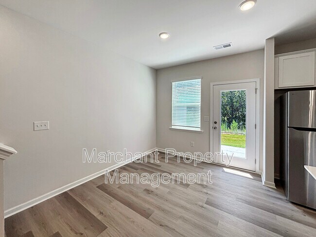 Building Photo - 119 Stoneview Way