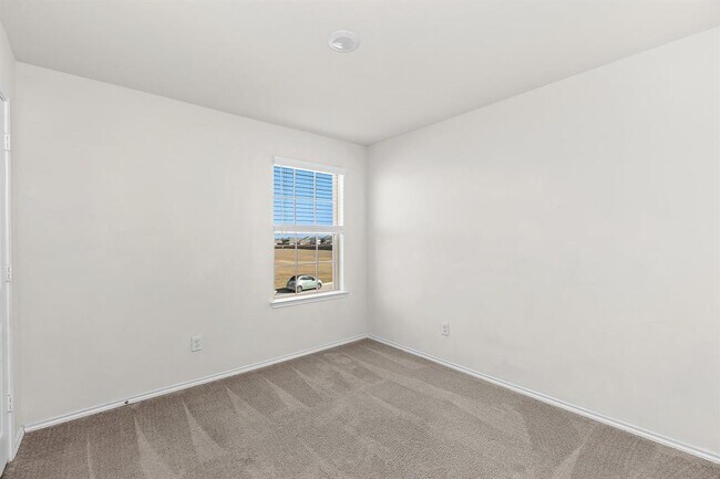 Building Photo - 457 Bedford Falls Ln