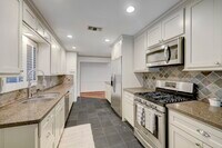 Building Photo - 3422 Norris Dr