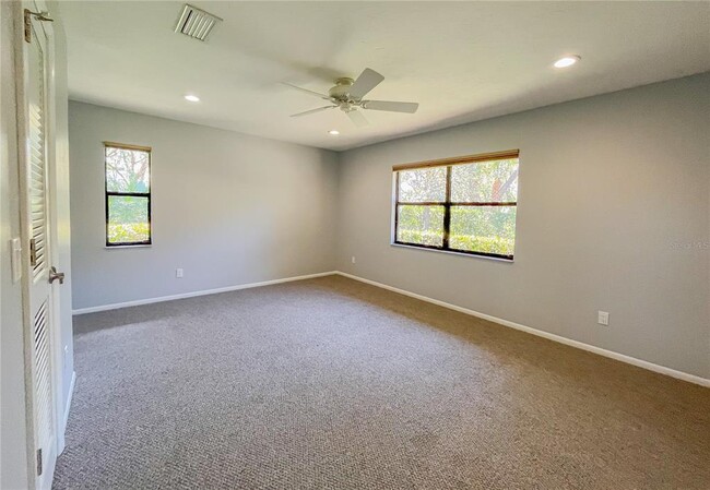 Building Photo - 3502 Sunbeam Dr