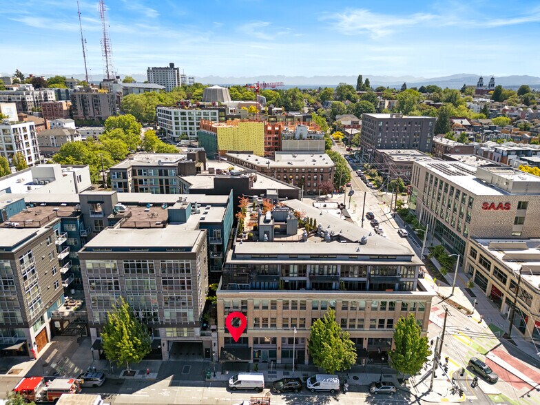 Building Photo - 1408 12th Ave