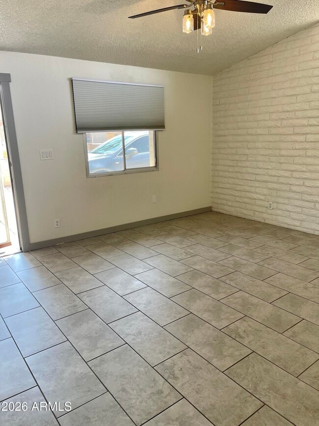 Building Photo - 1238 W Malibu Dr