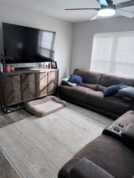 Building Photo - 102 Brandywine Dr NE