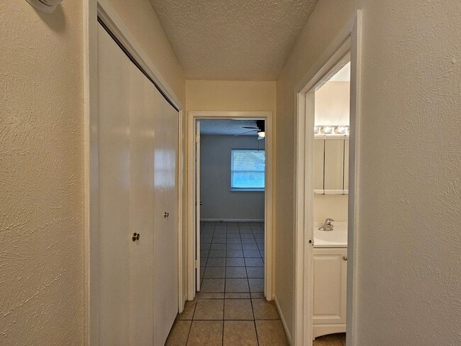 Building Photo - 2203 Wheeler Cir