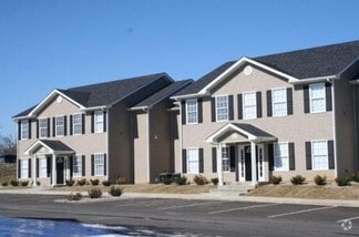 Building Photo - Silver Creek Court