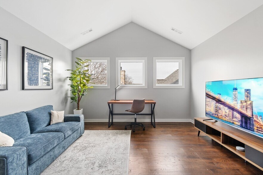 Building Photo - 223B Orlando Ave