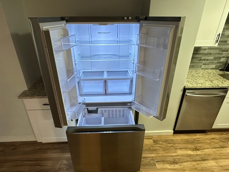 Building Photo - 888 N Logan St