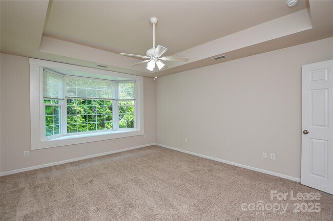 Building Photo - 1008 Millbank Dr