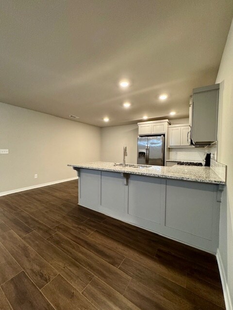 Building Photo - 2315 W Persimmon St