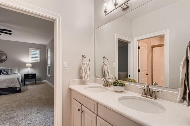 Building Photo - 2516 Arion Cir