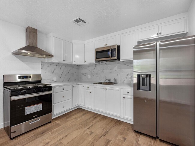 Building Photo - 12922 McNair St