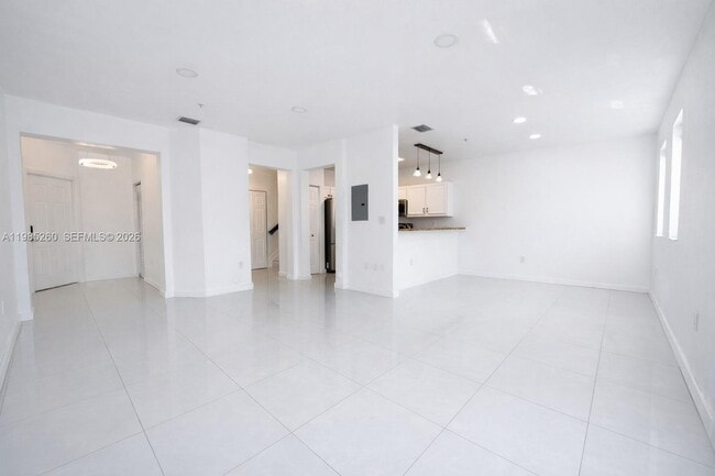 Building Photo - 8800 NW 97th Ave