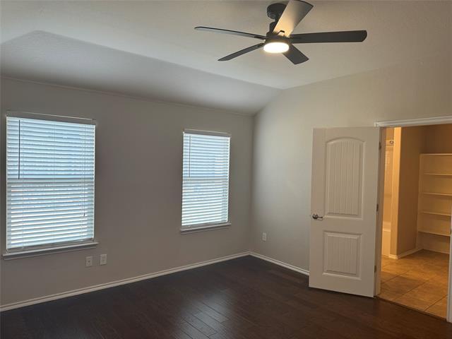 Building Photo - 2204 Spencer Pl