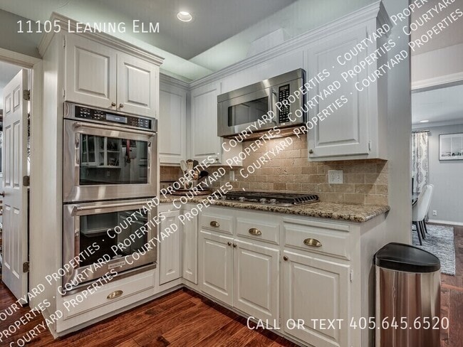 Building Photo - 11105 Leaning Elm Rd