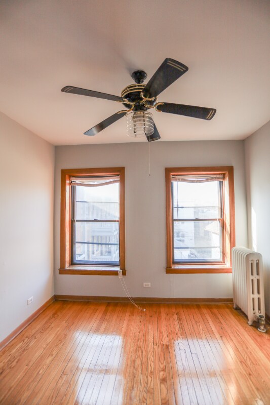 Building Photo - 1340 W Foster Ave