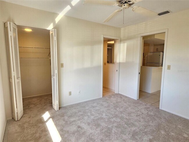 Building Photo - 812 Capri Isles Blvd