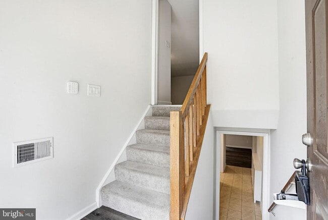 Building Photo - 8957 Skyrock Ct
