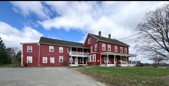 Building Photo - 114 N Maple St