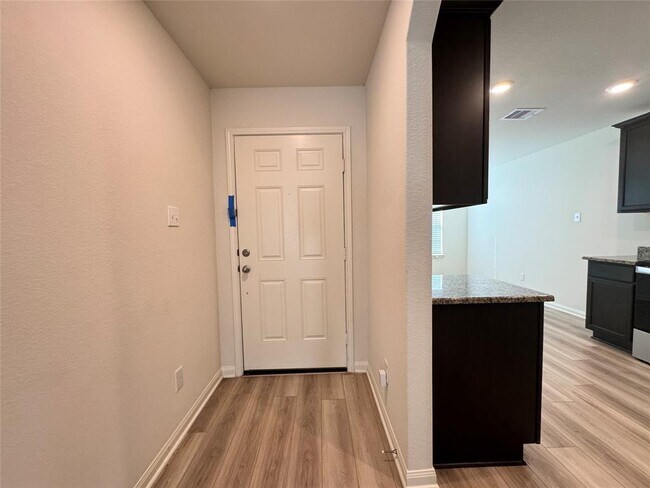 Building Photo - 7922 Vacek Meadows Loop