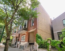 Building Photo - 1471 W Erie St