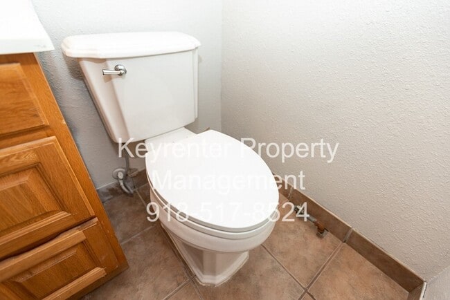 Building Photo - 3 BED/ 1 BATH IN UP AND COMING NEIGHBORHOOD