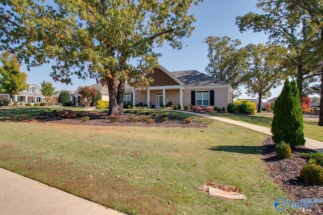 Building Photo - 8599 Bellewood Ln NW