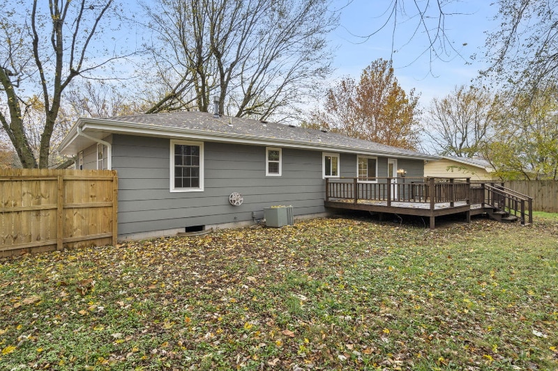 Building Photo - 145 S Allen Ave