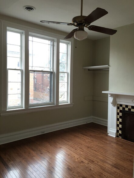 Building Photo - 165 Morewood Ave