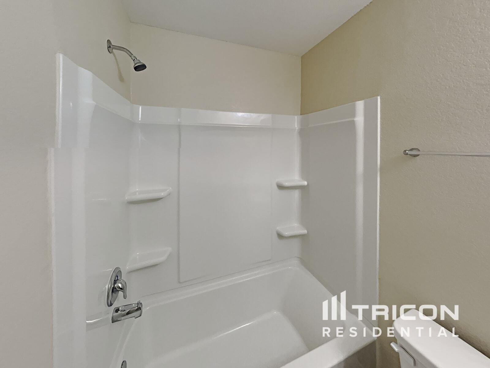 Building Photo - 332 Summer Horse Dr