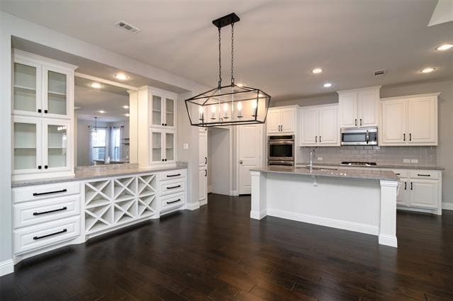Building Photo - 15713 Canyon Ridge
