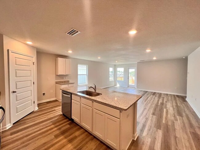 Building Photo - 3113 Tricia Cir