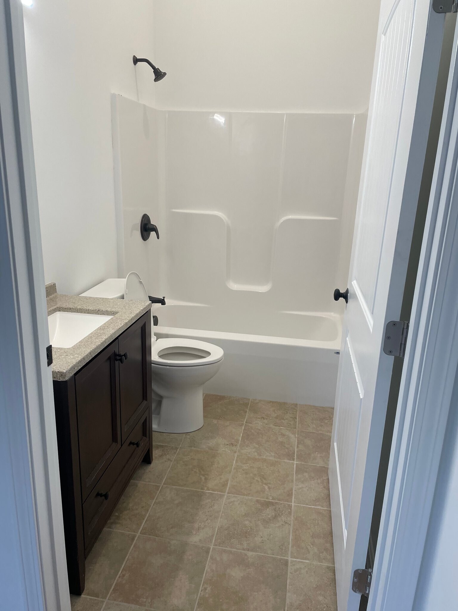 Building Photo - 8 Grove St