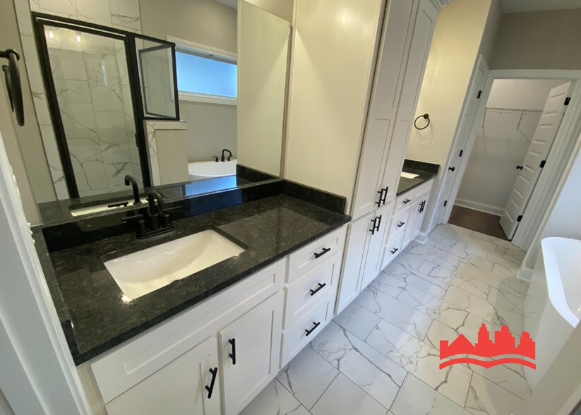 Building Photo - 9701 Jackson Run Ln