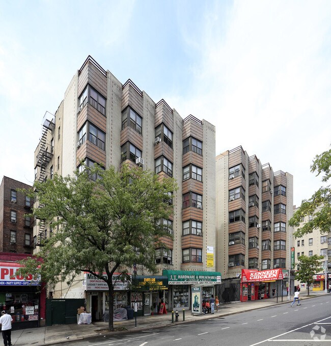 Building Photo - 2103-2121 Grand Concourse